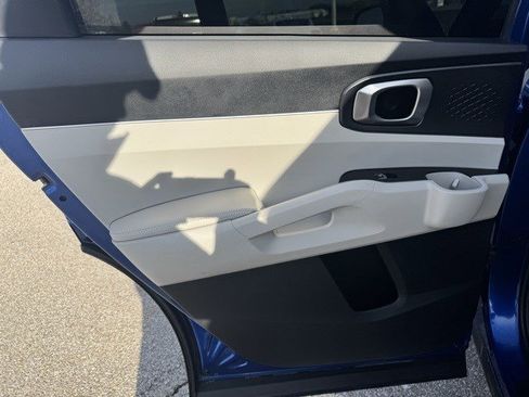 Used 2021 Kia Sorento S w/ Panoramic Sunroof Package image 27