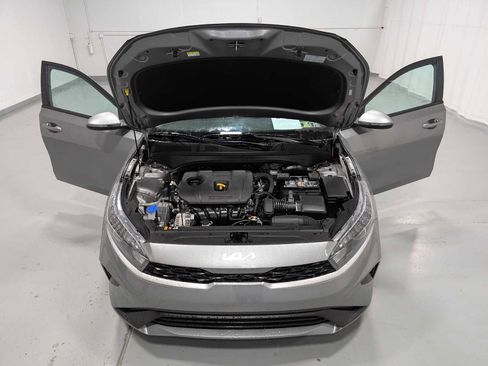 Certified 2023 Kia Forte LXS w/ LXS Technology Package image 12