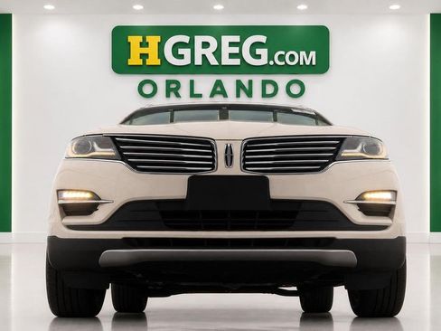 Used 2017 Lincoln MKC Select w/ Select Plus Package FWD image 7