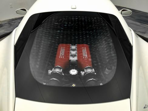 Used 2015 Ferrari 458 Italia Coupe image 37