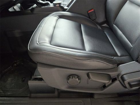 New 2025 Ford Bronco Badlands image 19