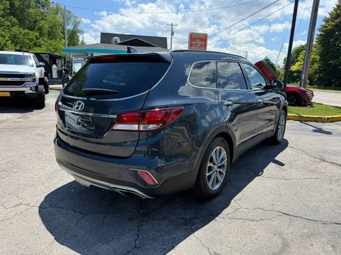 Used 2019 Hyundai Santa Fe XL SE FWD image 5