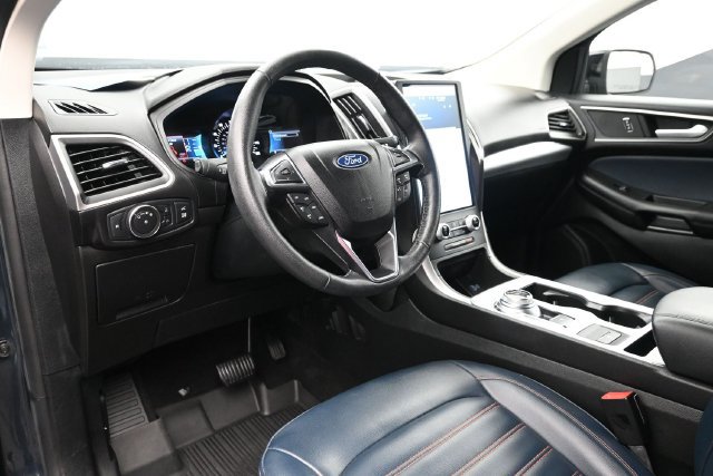 Certified 2022 Ford Edge SEL w/ Sport Appearance Package AWD/4WD image 21