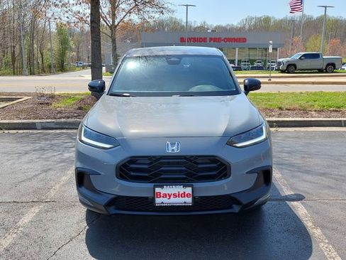 Used 2024 Honda HR-V Sport image 3