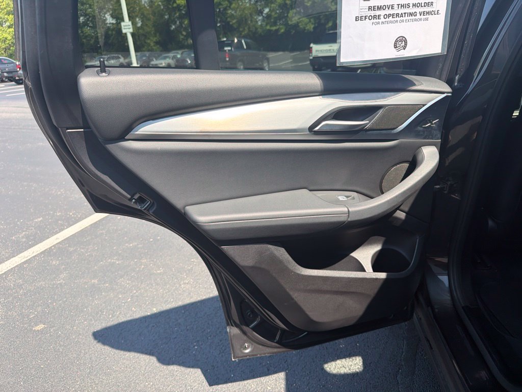 Used 2022 BMW X4 xDrive30i w/ Parking Assistance Package AWD/4WD image 20