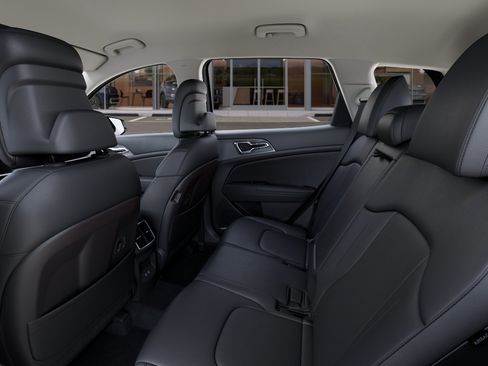 New 2026 Kia Sportage EX image 3