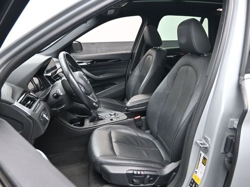 Used 2019 BMW X1 xDrive28i w/ Convenience Package image 21