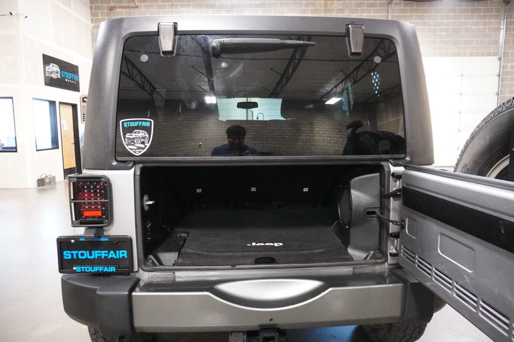 Used 2013 Jeep Wrangler Unlimited Sport AWD/4WD image 25