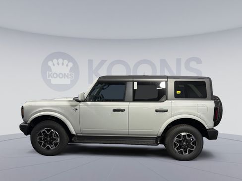 New 2026 Ford Bronco Outer Banks AWD/4WD image 2