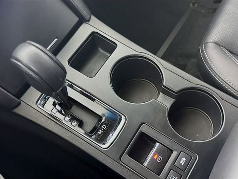 Used 2018 Subaru Outback 2.5i Limited image 20