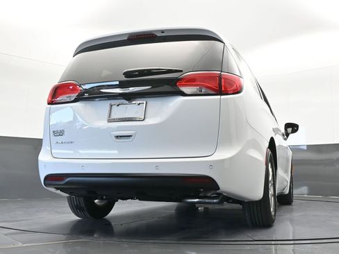 New 2026 Chrysler Voyager LX image 55