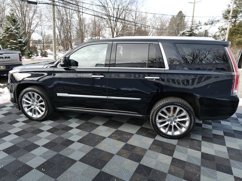 Used 2020 Cadillac Escalade Platinum image 76