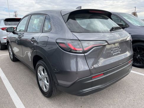 Certified 2025 Honda HR-V LX image 4