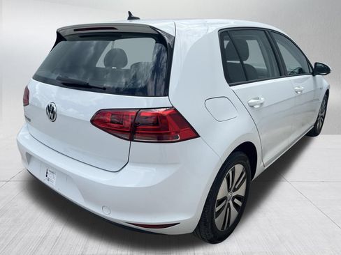Used 2016 Volkswagen e-Golf SE FWD image 9