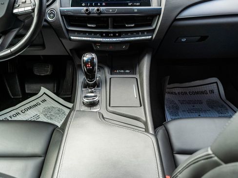 Used 2021 Cadillac CT5 Luxury image 12