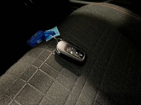 Used 2024 Honda HR-V Sport image 33