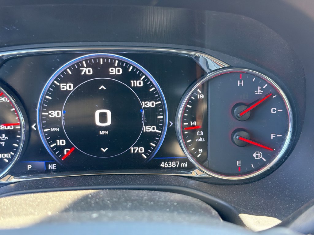 Used 2023 GMC Acadia Denali FWD image 10