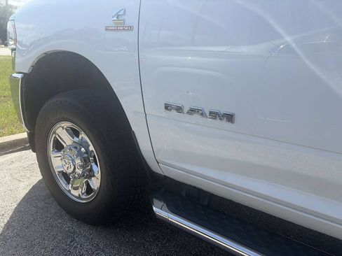 Used 2022 RAM 2500 Big Horn AWD/4WD image 13