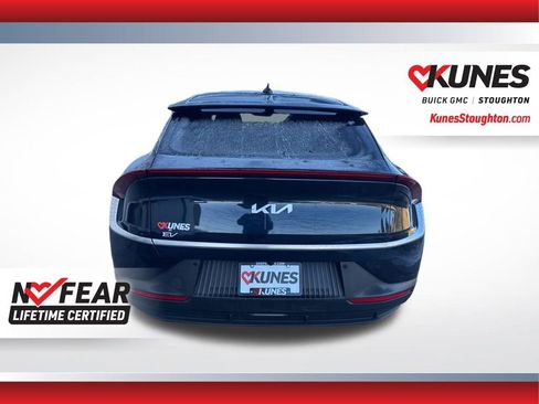 Used 2024 Kia EV6 Wind image 10