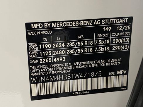 Used 2026 Mercedes-Benz GLB 250 4MATIC image 22