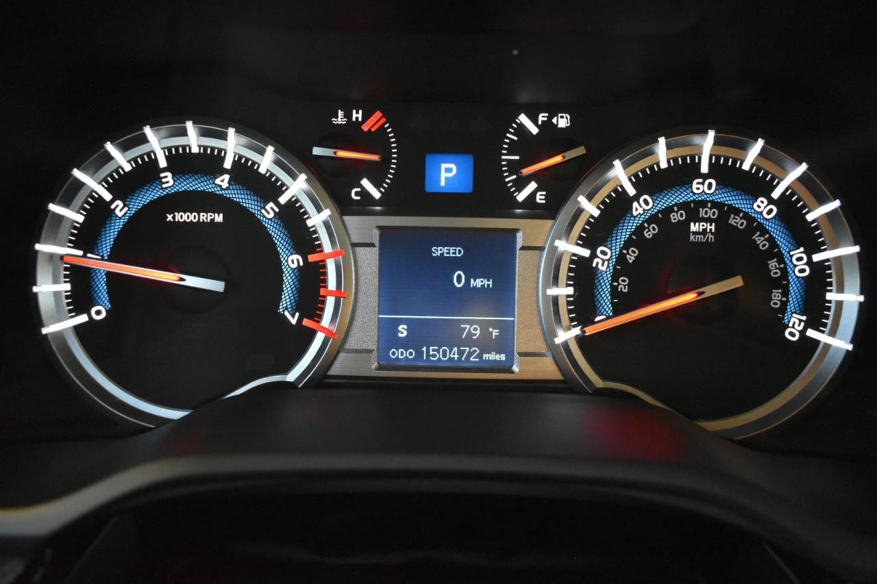 Used 2017 Toyota 4Runner SR5 RWD image 17