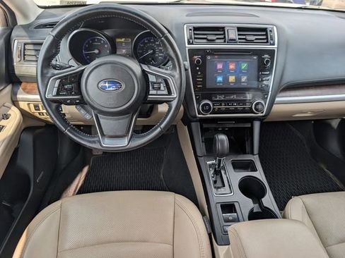 Used 2018 Subaru Outback 2.5i Limited image 19