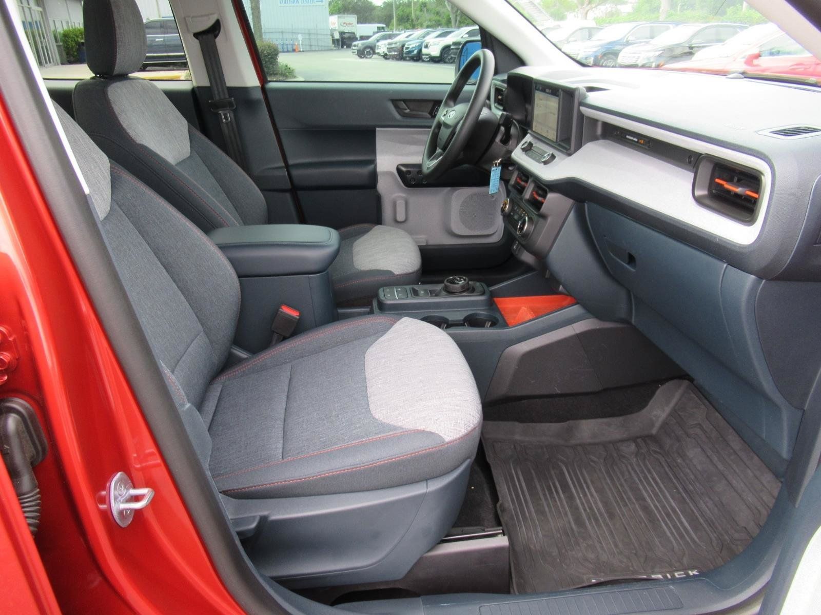 Used 2023 Ford Maverick XLT FWD image 15