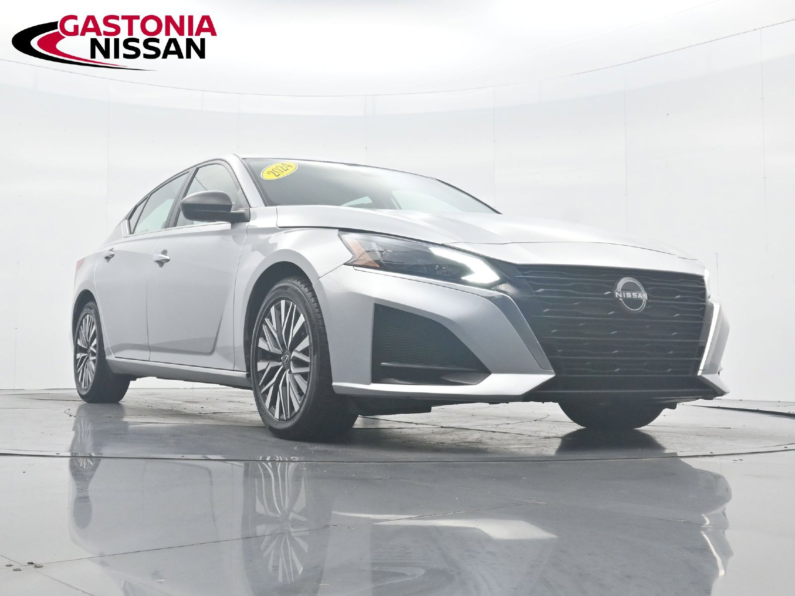 Used 2024 Nissan Altima 2.5 SV FWD image 34