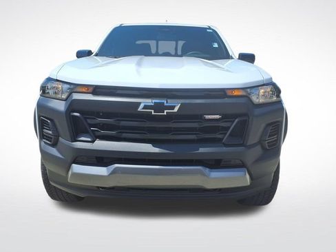 Used 2024 Chevrolet Colorado Trail Boss w/ Advanced Trailering Package AWD/4WD image 14