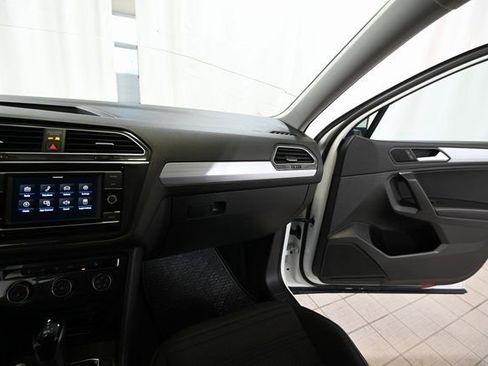 Used 2023 Volkswagen Tiguan S image 27