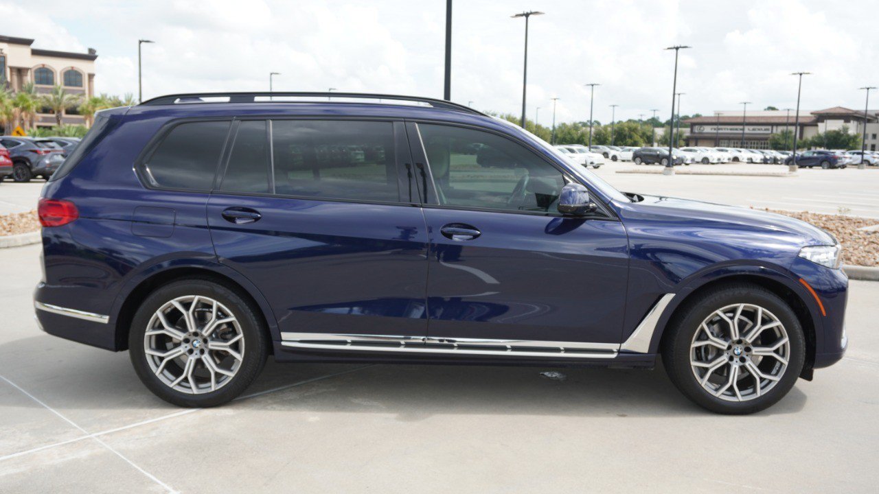 Used 2021 BMW X7 xDrive40i w/ Executive Package AWD/4WD image 4
