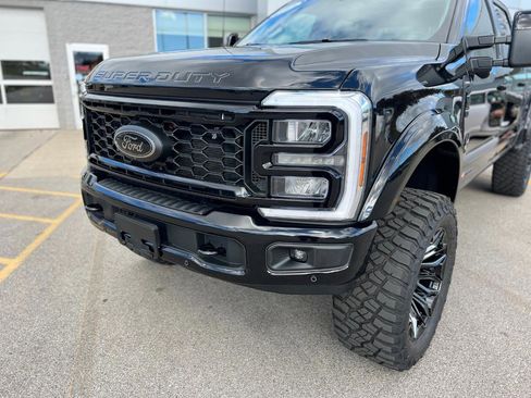 New 2026 Ford F250 Lariat w/ Black Appearance Package image 10