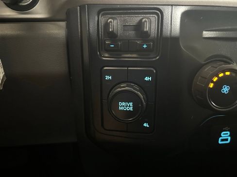 Used 2024 Ford F350 XLT AWD/4WD image 51