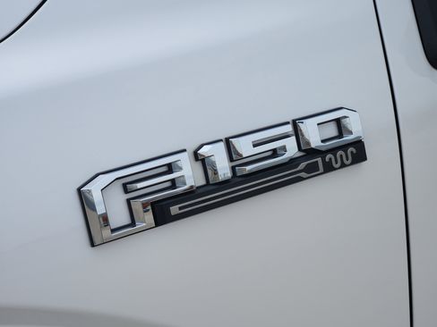 Used 2018 Ford F150 King Ranch w/ Equipment Group 601A Luxury image 12