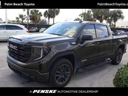 Used 2023 GMC Sierra 1500 Elevation w/ X31 Off-Road Package