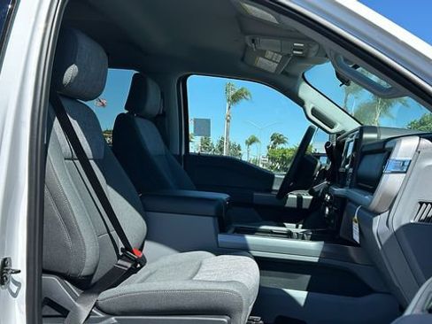 New 2026 Ford F250 XLT w/ FX4 Off-Road Package image 11