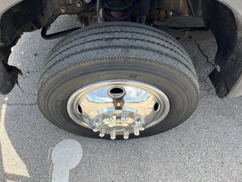 Used 2014 Ford F450 XL w/ Power Equipment Group image 27