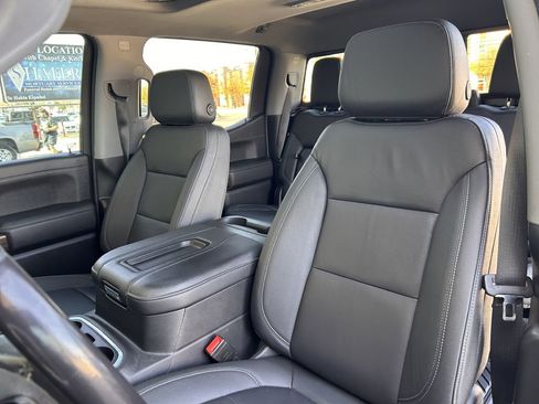 Used 2022 Chevrolet Silverado 1500 LT Trail Boss w/ LT Trail Boss Premium Package image 13