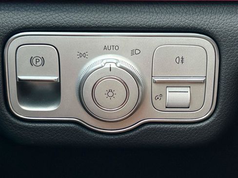 Used 2026 Mercedes-Benz GLS 450 4MATIC image 27