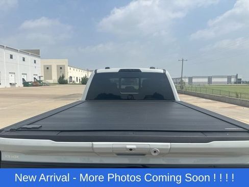 Used 2025 Ford F250 Platinum w/ FX4 Off-Road Package AWD/4WD image 7