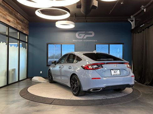 Used 2024 Honda Civic Sport Touring image 5