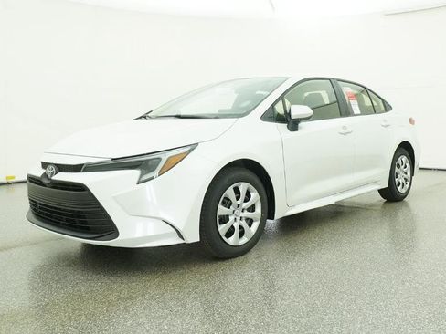 New 2026 Toyota Corolla LE image 6