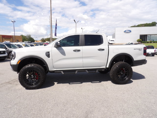 New 2026 Ford Ranger XLT w/ Equipment Group 301A High AWD/4WD image 7