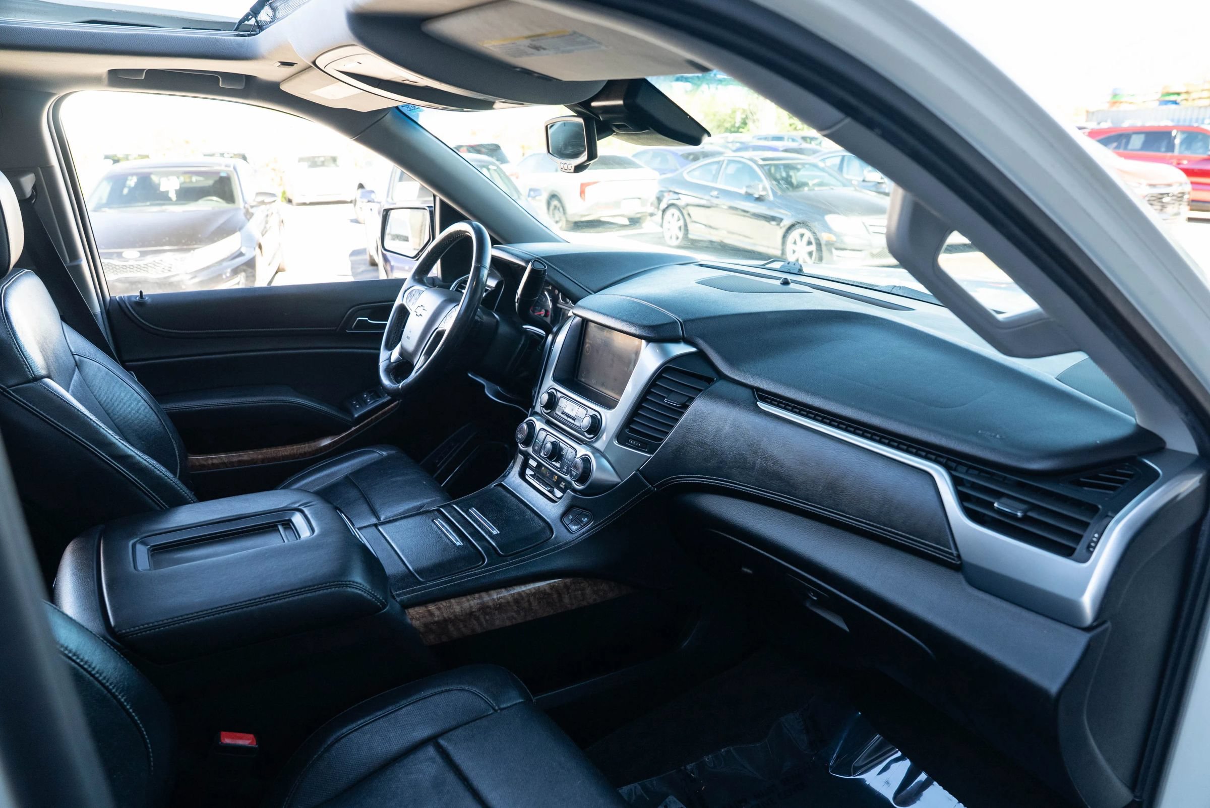 Used 2015 Chevrolet Tahoe LTZ AWD/4WD image 21
