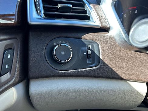 Used 2014 Cadillac SRX Performance w/ Driver Awareness Package image 25