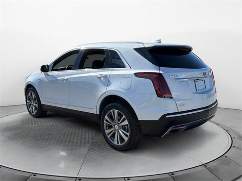 Certified 2025 Cadillac XT5 Premium Luxury image 5