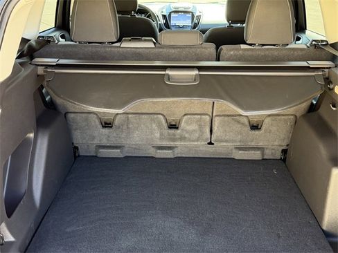 Used 2018 Ford Escape SE w/ SE Sync 3 Package image 12