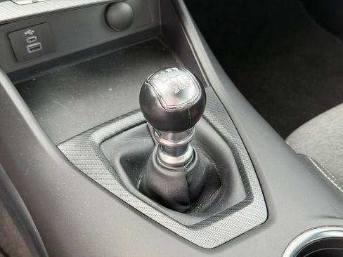 Used 2025 Ford Mustang GT RWD image 11