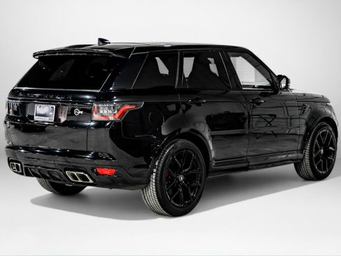 Used 2018 Land Rover Range Rover Sport SVR image 6