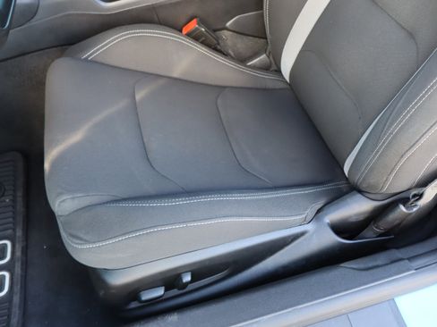 Used 2022 Chevrolet Camaro LT w/ RS Package image 15